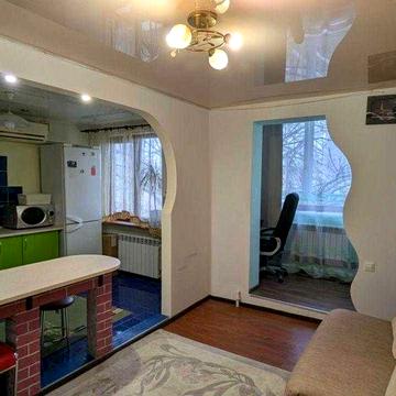 Продам 4 комн. квартиру с ремонтом на Черемушках (258-693)