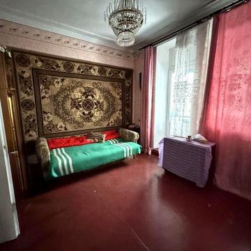 Продам трикімнатну квартиру у Калинівці