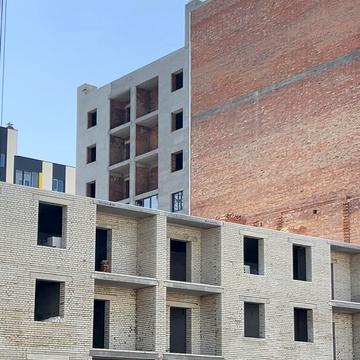 Одеська вул., 4