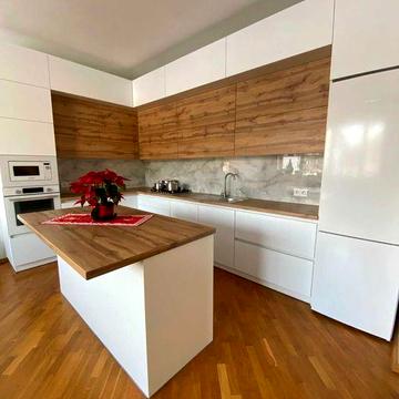 Оренда частини будинку в Рудно, 3 кімнати + студія