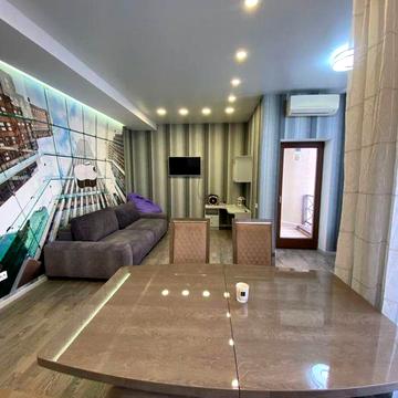 Реальная 2-ка в Центре, Исторический Музей, ЖК Квитка, Никольский