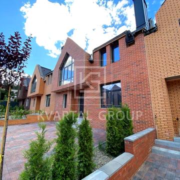 Лісова вул., 1