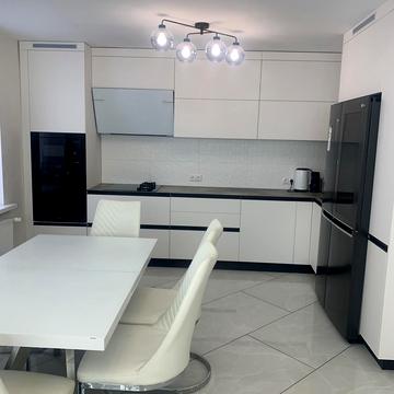 Отаманів Соколовських вул. (Генерала Потапова), 1