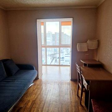 Здається двух рівнева квартира,є опалення ,газ,вул. Анни Ахматової