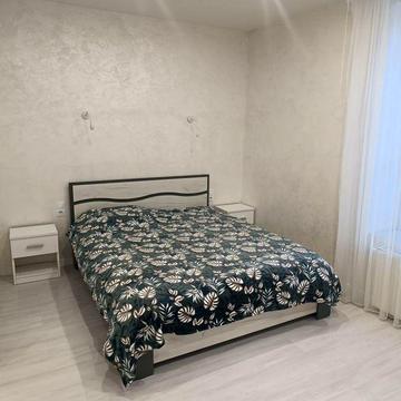 Оренда 1 кімнатної квартири в центрі міста.