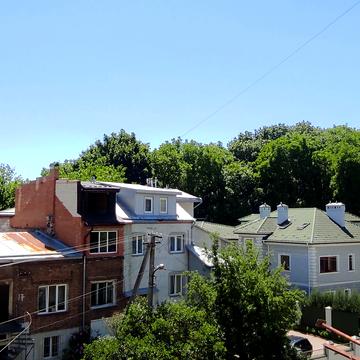 Сміливих вул., 28а