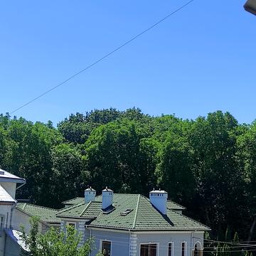 Сміливих вул., 28а