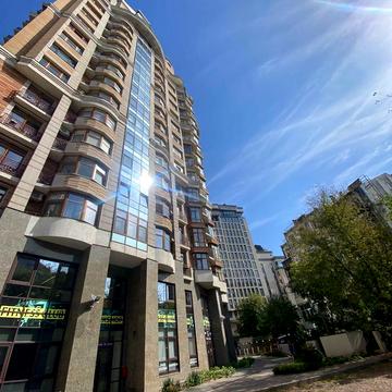 Богдана Хмельницького вул., 58-А