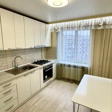 Однокімнатна квартира Мир Ремонт