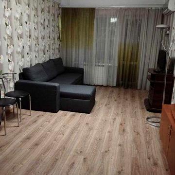 Я - власник. Продам 4х-кім (3+1) з 2 с/у. Гараж поряд продам додатково