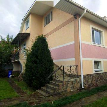 Продається будинок, вул. Ужанська Код: 21587