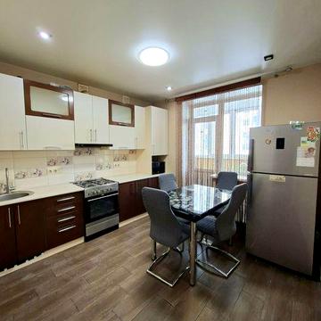 Оренда 2 кім квартири з гардеробною в ЖК Софіївська Слобідка, 62 м2