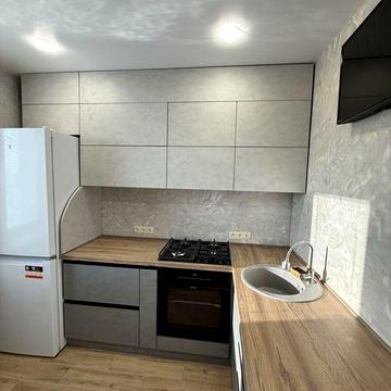 Сдам в аренду 1 комнатную квартиру, левый берег. А