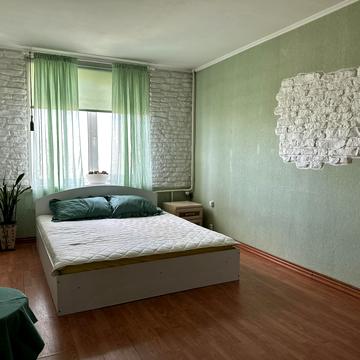 Березняківська вул., 2