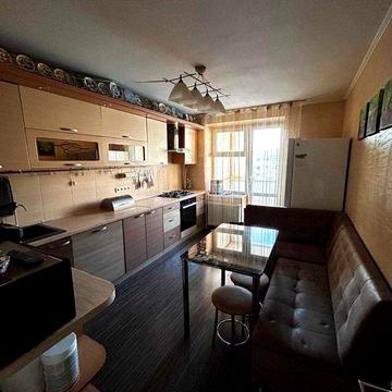 3х комнатная на Заболотного в кирпичном доме. Готовы под программы!