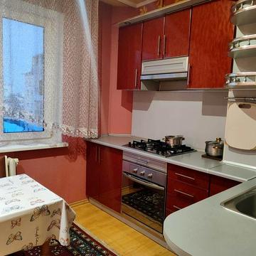 Оренда 2 кімнатної квартири в центрі Курсова