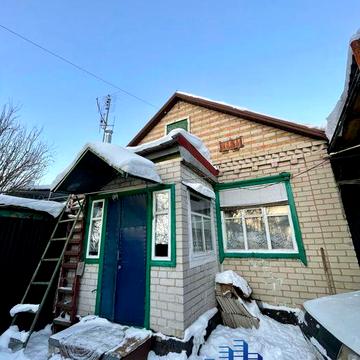 Здається будинок