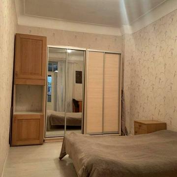 Сдаётся только на длительно / Люстдорфська Дорога