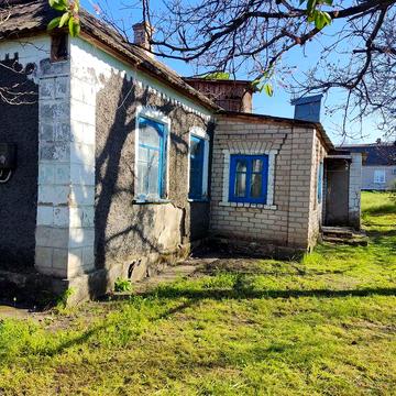 Продається хата. Перша дільниця , с-ще Широке.