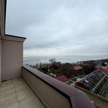 Продам квартиру с террасой, вид моря ЖК Авиньон