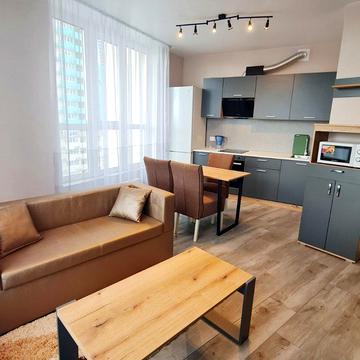 Академіка Заболотного вул., 15-Г