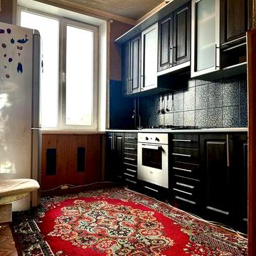 2-х сталинка, ул Дышинского, все разд, очень теплая!