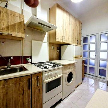 Здається 1 кімнатна квартира в самому ЦЕНТРІ міста площа ЦЕНТРАЛЬНА