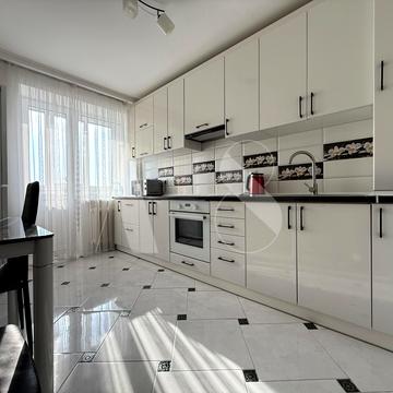 Червоної Калини просп., 93