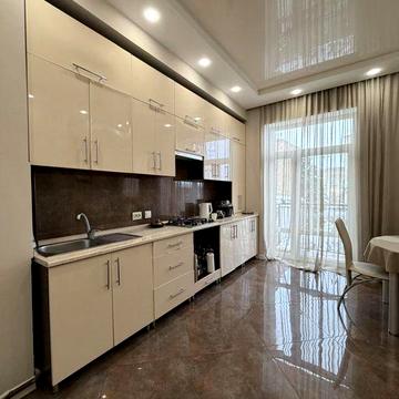 Продаж квартири , центр міста