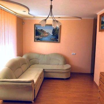 3 кімнатна квартира.Шкільний