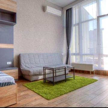 Студия Аркадия Хиллс от хозяина