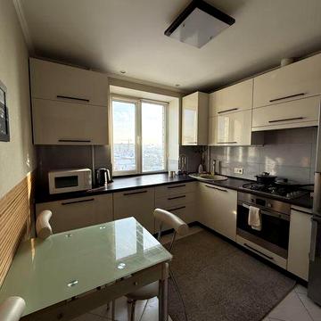 Здача в оренду 2 кімнатної квартир