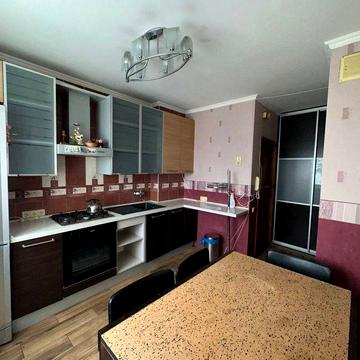 Оренда 3-кімн.,Подільский р-н,Виноградар,проспект Гонгадзе,32