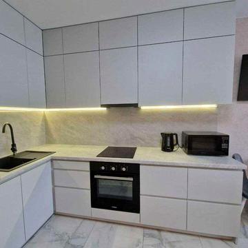 сдам 1 комнатная   ремонт , полная комплектация .новострой