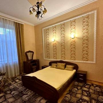 ВЛАСНИК !  Здам 2 кімн. кварт, Газ.котел, ЦЕНТР, вул.Ольжича- Шевченка