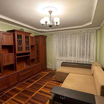 Здам в оренду 1-кімнатну квартиру в центрі міста (довгостроково)