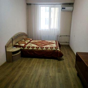 Сдам 1комнатную квартиру на Пирогова 2б без посредников