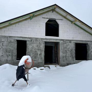 Продам недобудований будинок  170 квадратів+ тераса 60 квадратів