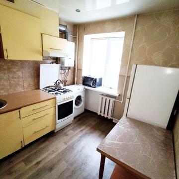 Сдам 2х кімнатну квартиру Центр.