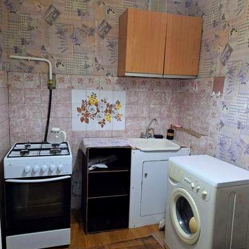 Відрадний пр., 36а, 1/5 цегл, 28/15/6  6500грн/міс