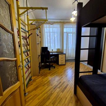 Довгострокова оренда 3к Квартира Фабрично-Заводська вулиця