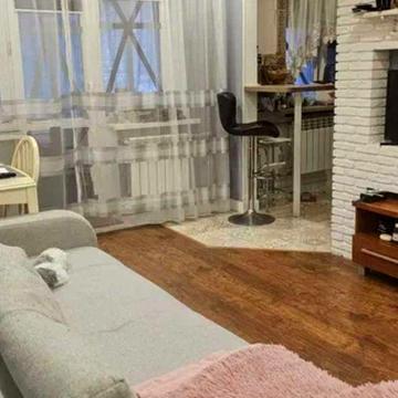 2 кім РЕМОНТ середній поверх район ПОЛЯ (Кірова) (718855)