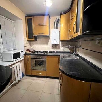 Оренда 3 кімнатної квартири, вул. Острозького, 47