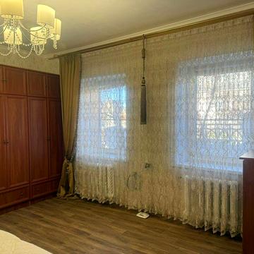 Сдаю частину дома з власним двором і ділянкою