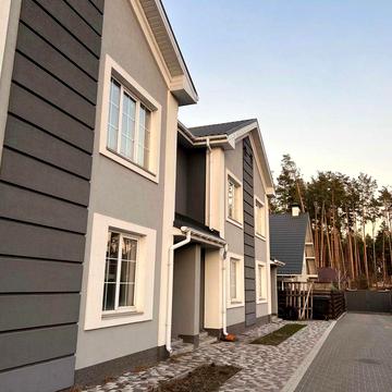 таунхаус з підвалом провулок Революції біля UpG