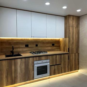 Продається 2 кімнатна квартира по вул. Смакули