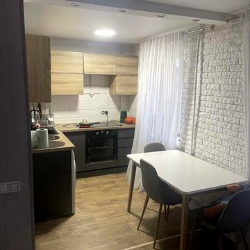 3-х комнатная квартира с ремонтом р-н Автовокзала! Сертификат!