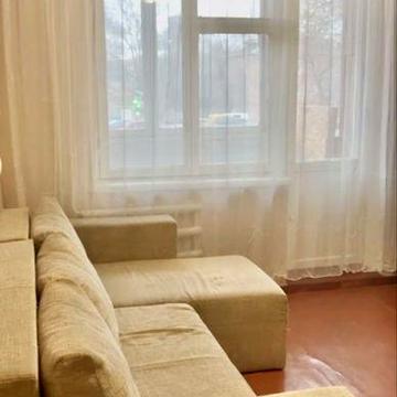 Оренда! 2-кіинатна квартира по вулиці Харківська