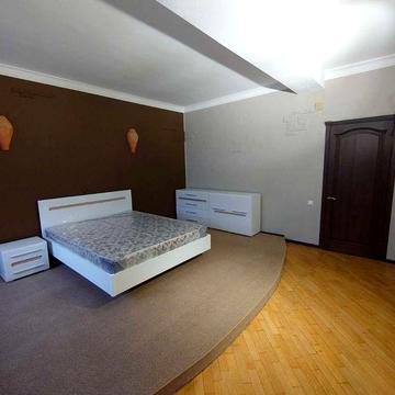 Сдаётся 2х комнатная квартира на ул.Алана Шепарда 10