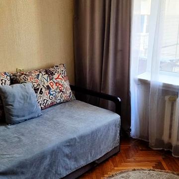 Дністерська вул. (Двінська), 1